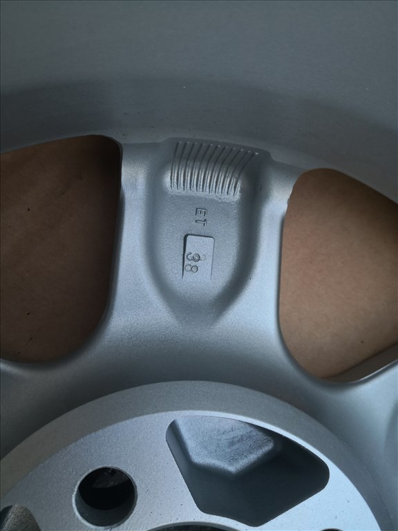 14-es új 4x100-as alufelni 2. kép