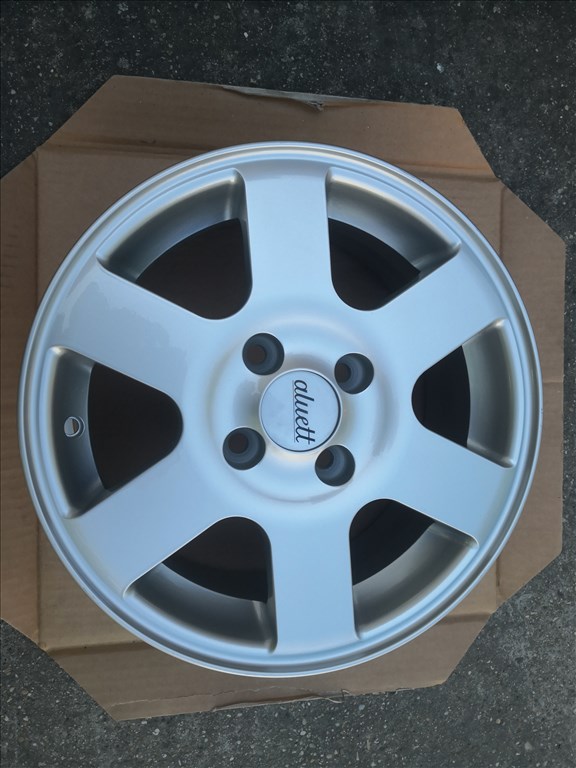 14-es új 4x100-as alufelni 1. kép