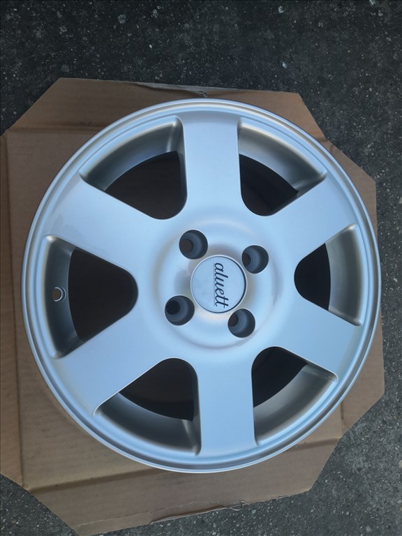 14-es új 4x100-as alufelni 9. kép