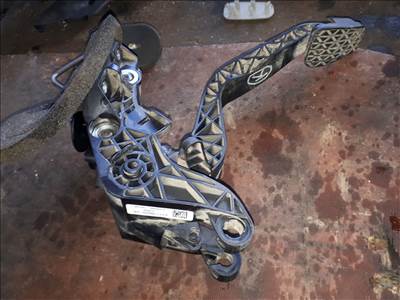 Ford Fiesta VII Kuplung Pedál + Felső Kuplung Munkahenger