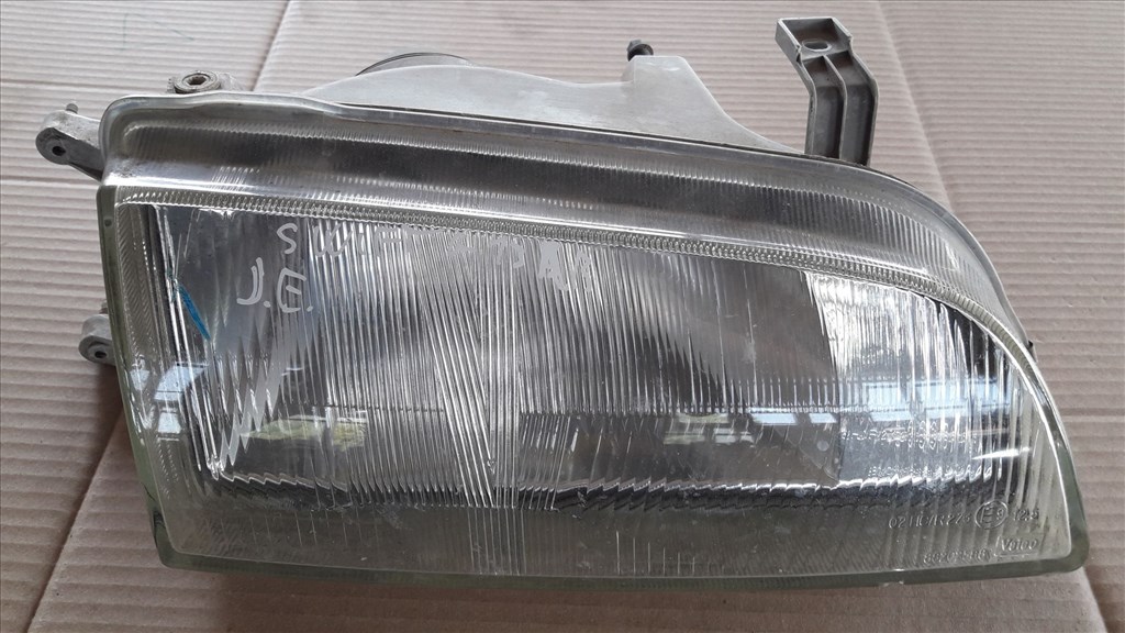 Suzuki Swift II 92-96 Jobb Elsõ Lámpa / Fényszóró 1. kép