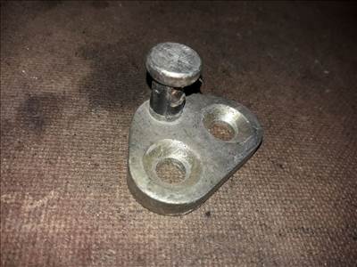 Iveco Daily Csomagtérajtó Zár Ütköző