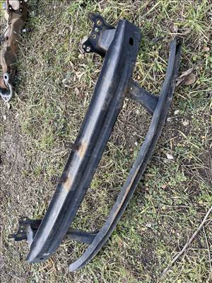 Volkswagen Passat B6 VW Passat B6 3C első lökhárító vas, kereszt tartó