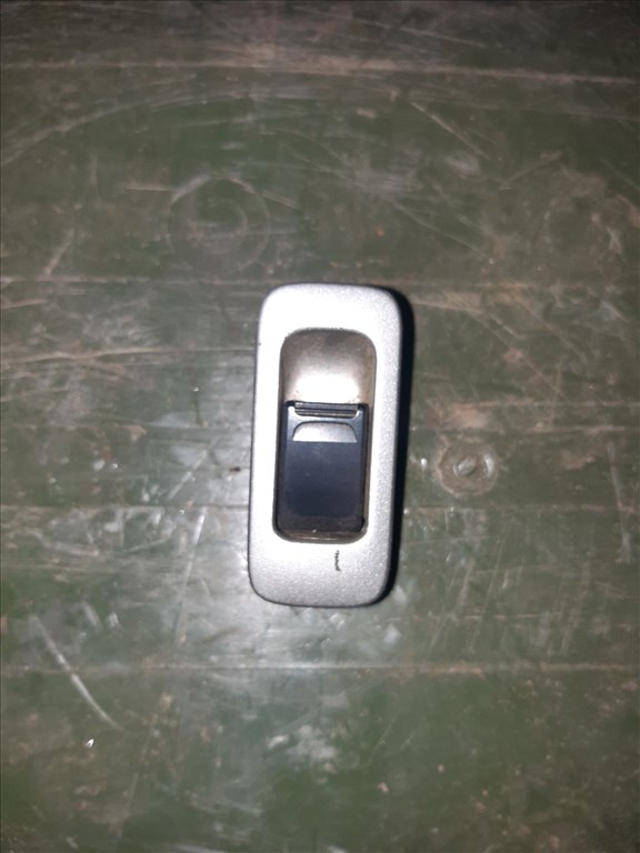 Suzuki Liana Bal Hátsó Ablakemelõ Kapcsoló 1. kép