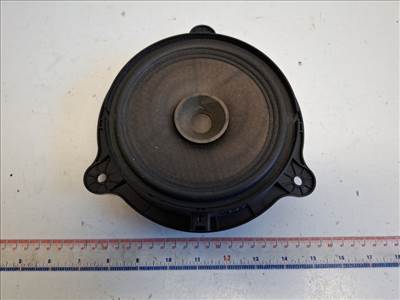 Nissan Micra (K12) jobb hátsó hangszóró 281569U00A