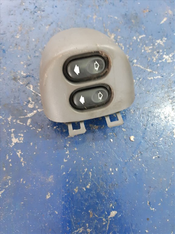 Ford Transit 00-06 Bal Elsõ Ablakemelõ Kapcsoló K808X 1. kép