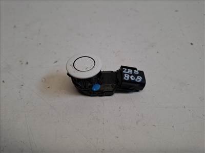 Suzuki SX4 S-Cross hátsó PDC 61M1038350