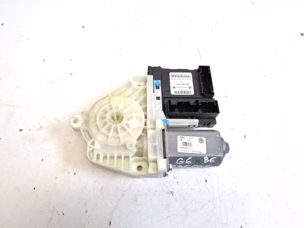 Volkswagen Golf VI 5 ajtós bal elsõ ablakemelõ motor 5K0959701D 2. kép