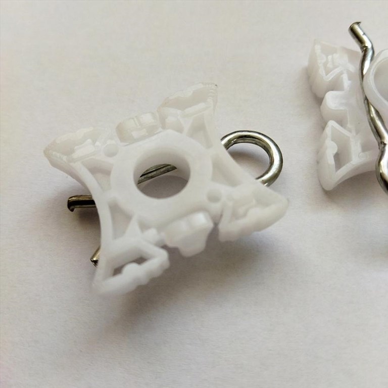  BMW E32 E34 E36 és Volvo Ablakemelő csúszka, oldalüveg csúszóbetét 2. kép