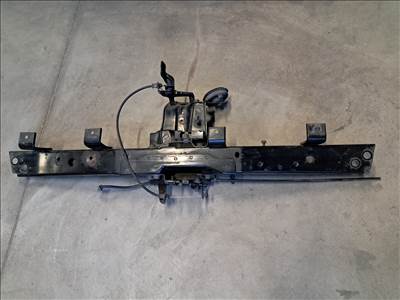 Nissan X-Trail (T32) 1.6 DCI zárhíd 