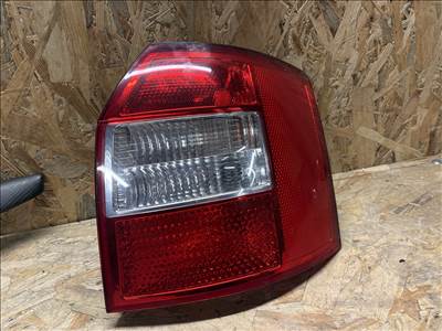 Audi A4 (B6/B7) 1.9 TDI Jobb hátsó avant lámpa a4b6