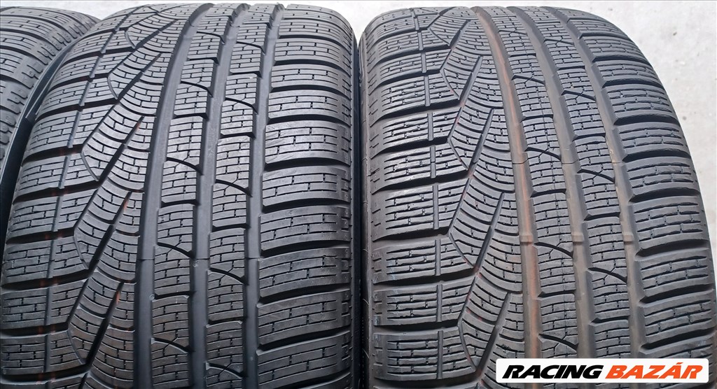 Pirelli Sottozero Winter240 255/40 R18 téli gumik 4db. 7,5-8mm 5. kép