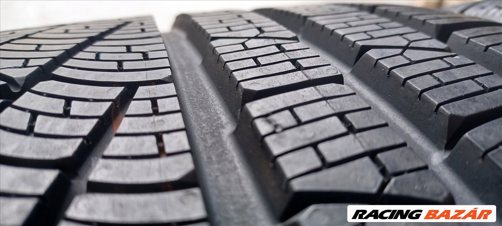 Pirelli Sottozero Winter240 255/40 R18 téli gumik 4db. 7,5-8mm 6. kép