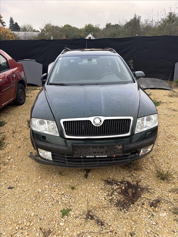 Skoda Octavia II xenon fényszóró  1. kép