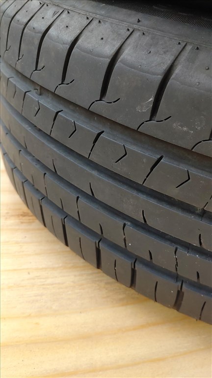  5x114.3 lyukosztású 16" használt Rial alufelni, rajta 205/55 újszerű nyári gumi 3. kép