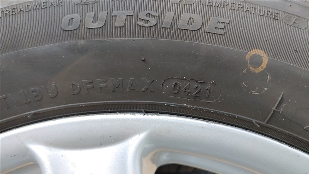  5x114.3 lyukosztású 16" használt Rial alufelni, rajta 205/55 újszerű nyári gumi 11. kép