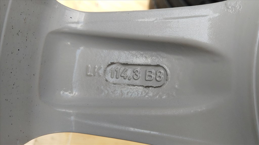  5x114.3 lyukosztású 16" használt Rial alufelni, rajta 205/55 újszerű nyári gumi 16. kép