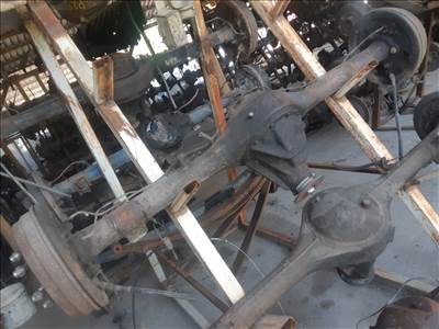 Mazda B2200 Hátsó Híd Dobfékes