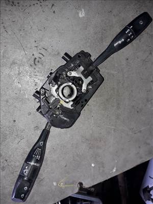 Kia Sportage Bajuszkapcsoló