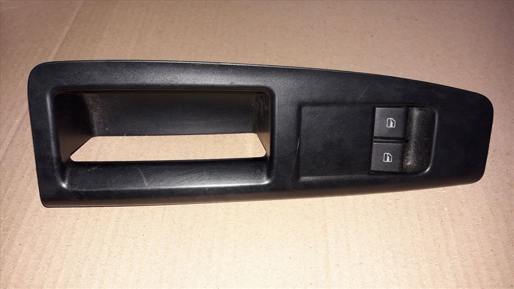 Volkswagen Polo 9N Bal Elsõ Ajtó Behúzó  Ablakemelõ Kapcsoló 6Q1 867 171 E 1. kép