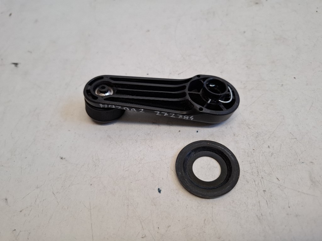 Mazda 2 (DE) ablakemelõkar (ablakemelõ kar) 2. kép
