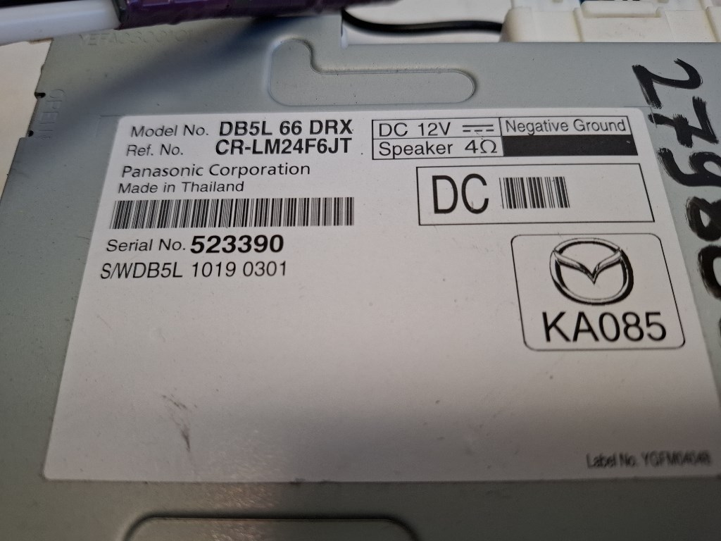 Mazda CX-3  erõsítõ DB5L66DRX 3. kép