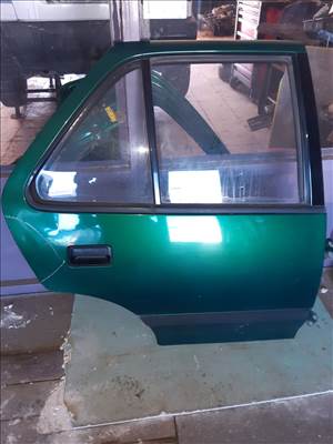 Suzuki Swift II 92-03 Jobb Hátsó Ajtó