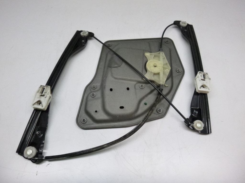 Skoda SUPERB (3T) bal elsõ Ablakemelõ szerkezet elektromos 3T0837401A 1. kép