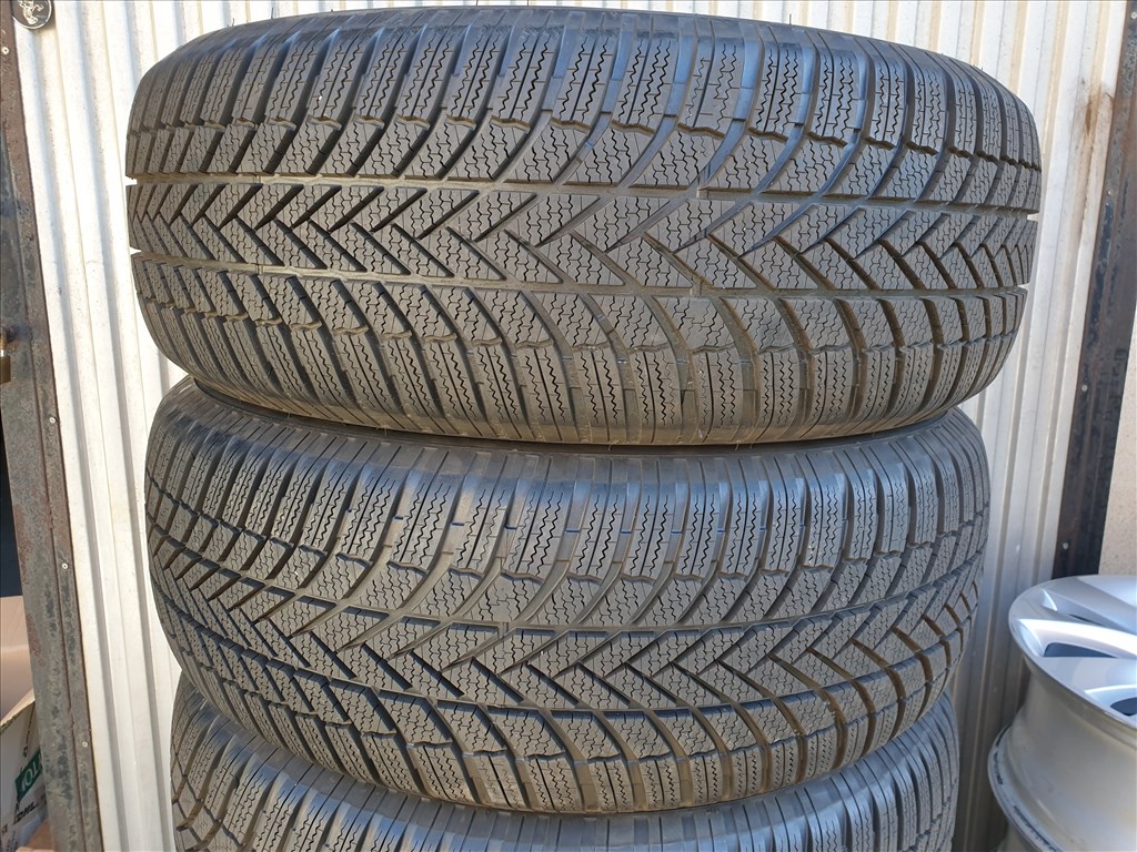  265/60 18 Bridgestone Blizzak LM-005 (új) 2. kép
