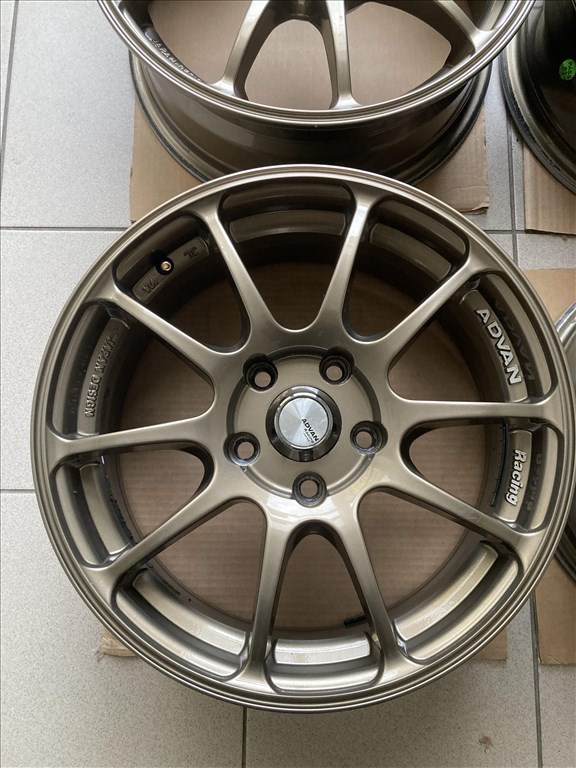  Yokohama Advan Racing RZII 5x112 lyukosztású 6,5JJ 16" ET35 használt alufelni 2. kép