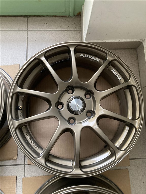  Yokohama Advan Racing RZII 5x112 lyukosztású 6,5JJ 16" ET35 használt alufelni 4. kép