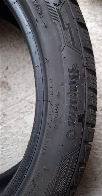  245/4018" használt Barum téli gumi gumi 4. kép