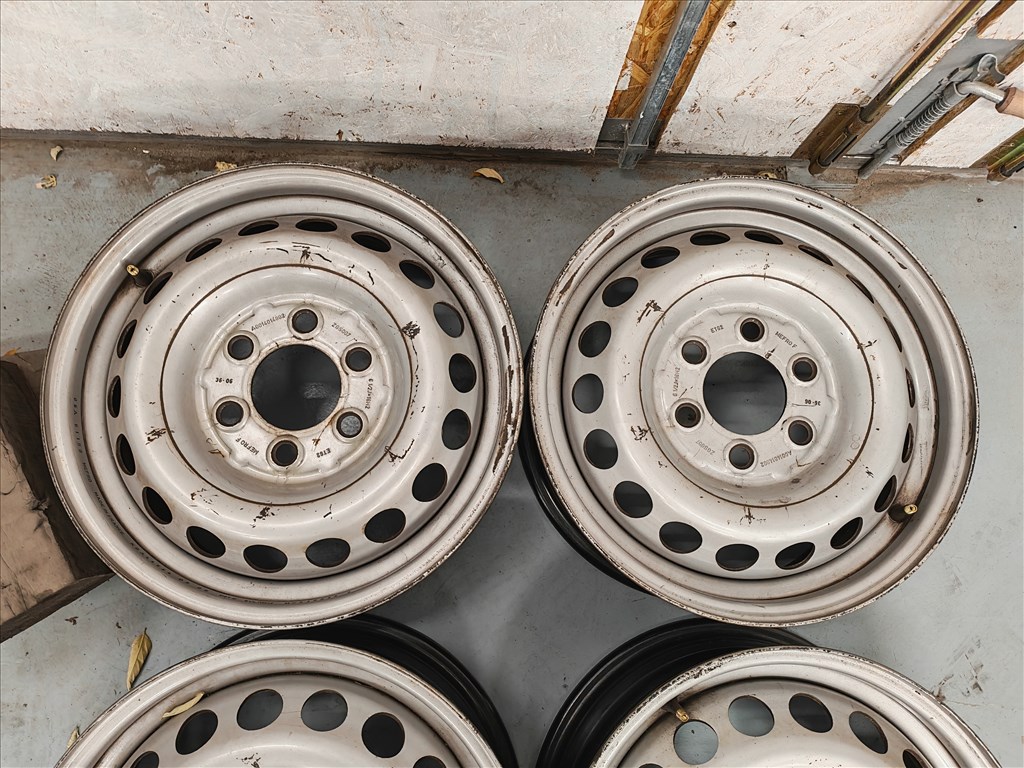 16" 6x130 Mercedes Sprinter W906, VW Crafter lemezfelni szett! 2. kép