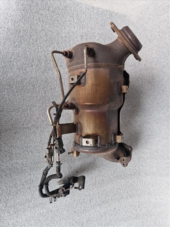 TOYOTA AVENSIS T27 2.2 D4D részecskeszűrő 0R060 1. kép