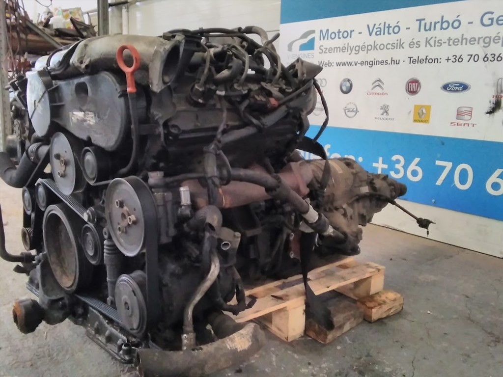 Audi A4/A6 3,0V6 ASB komplett bontott motor  3. kép