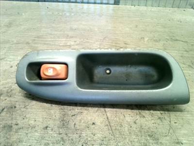 RENAULT MEGANE SCENIC 99-03 Jobb első ablakemelő kapcsoló