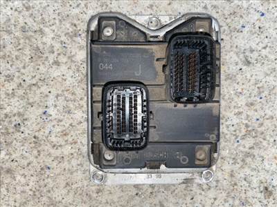 Alfa Romeo 166 2.0 Twin Spark 16V motorvezérlő  bosch-0261204733 1037350395