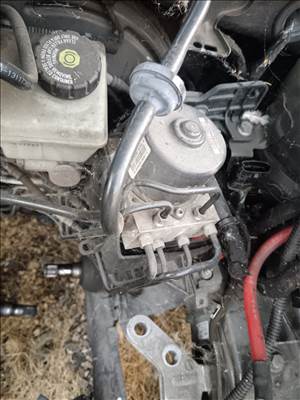 Opel Astra H  ABS kocka 13246535