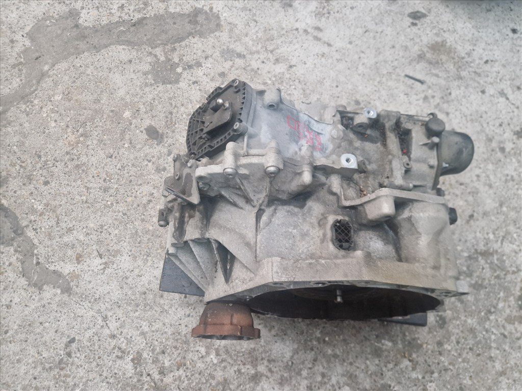 Volkswagen Golf VI 1.2 TSI, 1.4 TSI DSG váltó MGK kóddal (25948) 2. kép