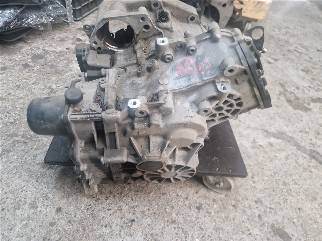 Volkswagen Golf VI 1.2 TSI, 1.4 TSI DSG váltó MGK kóddal (25948) 9. kép