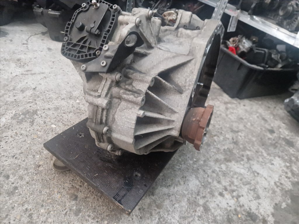 Volkswagen Golf VI 1.2 TSI, 1.4 TSI DSG váltó MGK kóddal (25948) 14. kép