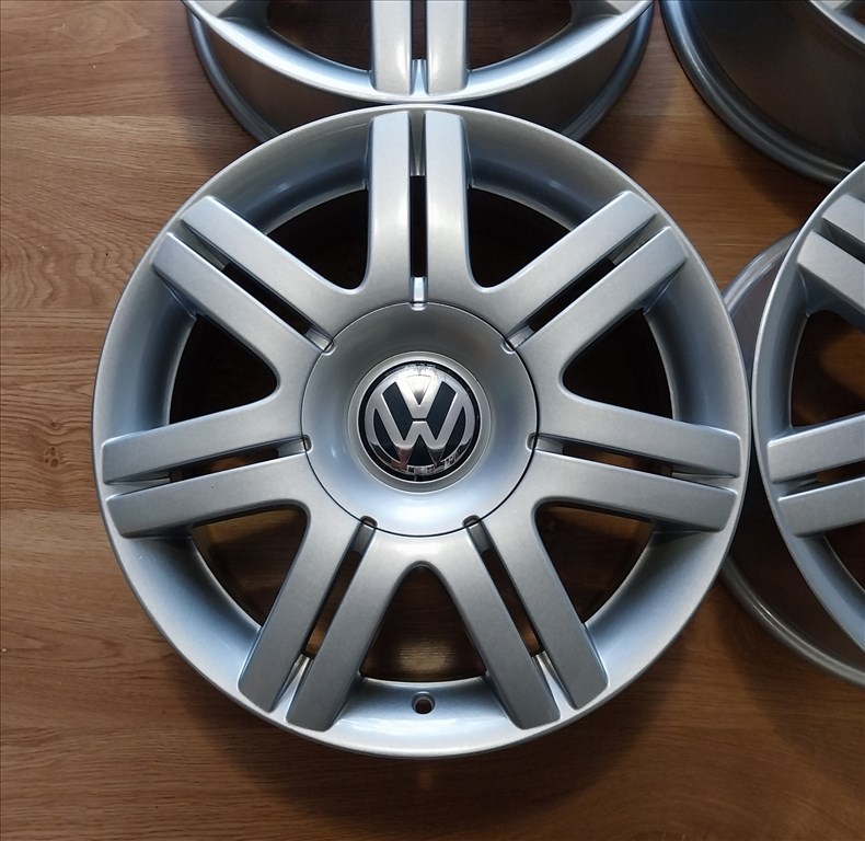 5x112 17" VW "Phoenix" gyári alufelni garnitúra - új fényezéssel 4. kép