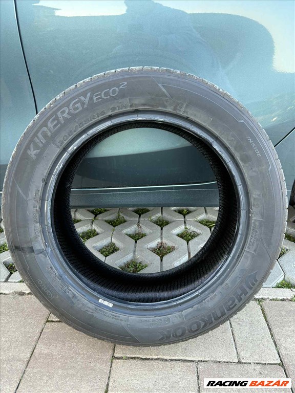  205/55 16" újszerű Hankook nyári gumi, ÚJ autóról levéve! 1. kép
