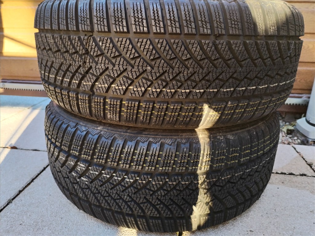  215/5017" újszerű Semperit téli gumi 2 db 1. kép