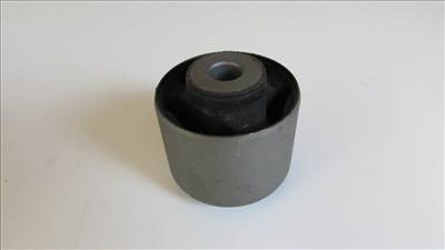 GYÁRI ÚJ HÁTSÓ BÖLCSŐ SZILENT - Hyundai Grand Santa Fe, ix35, ix55, Kona, Santa fe,Tucson / Kia Sorento, Sportage 539122E200 / 539122E000