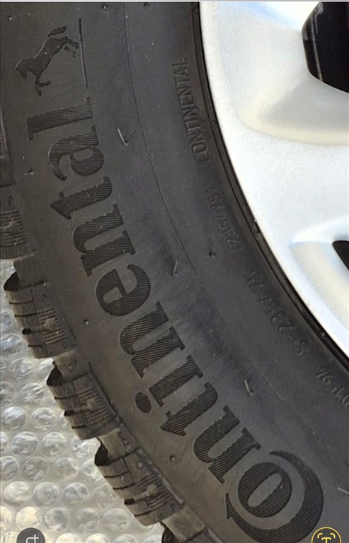  14" használt lemezfelni, rajta 175/65 újszerű Continental téli gumi gumi  2. kép