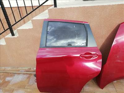 Nissan Note II bal hátsó ajtó