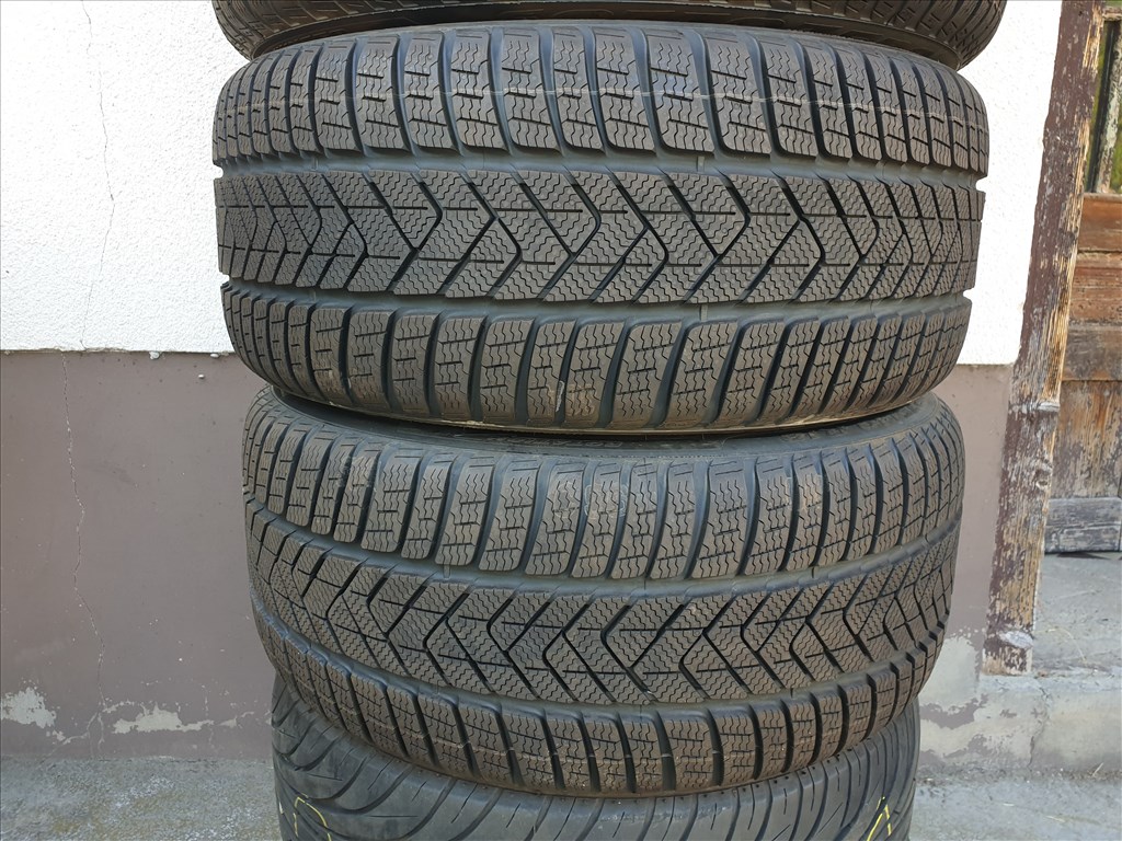  275/40 18 Pirelli Sottozero 3 (ÚJ) 1. kép
