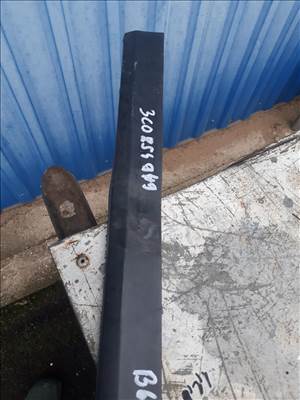 Volkswagen Passat B6 Sedan bal hátsó alsó ajtódíszléc sérült  3c0854949