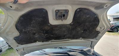 Ford Fusion motorháztető szigetelés 